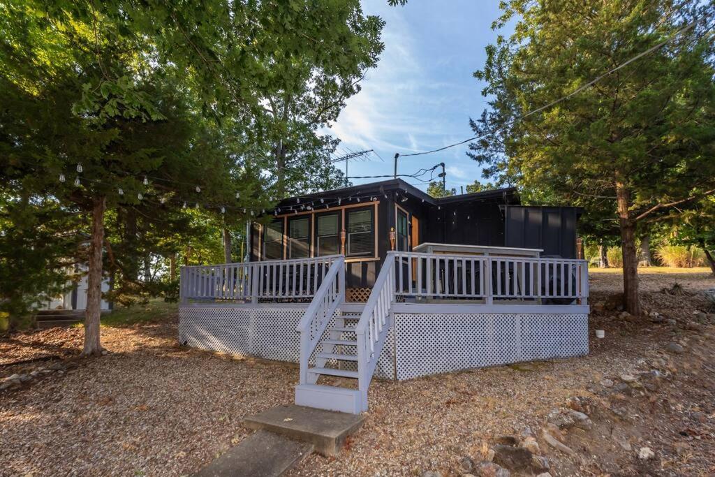 Funky Little Lakehouse - Private Dock And Sunset View Sunrise Beach Luaran gambar